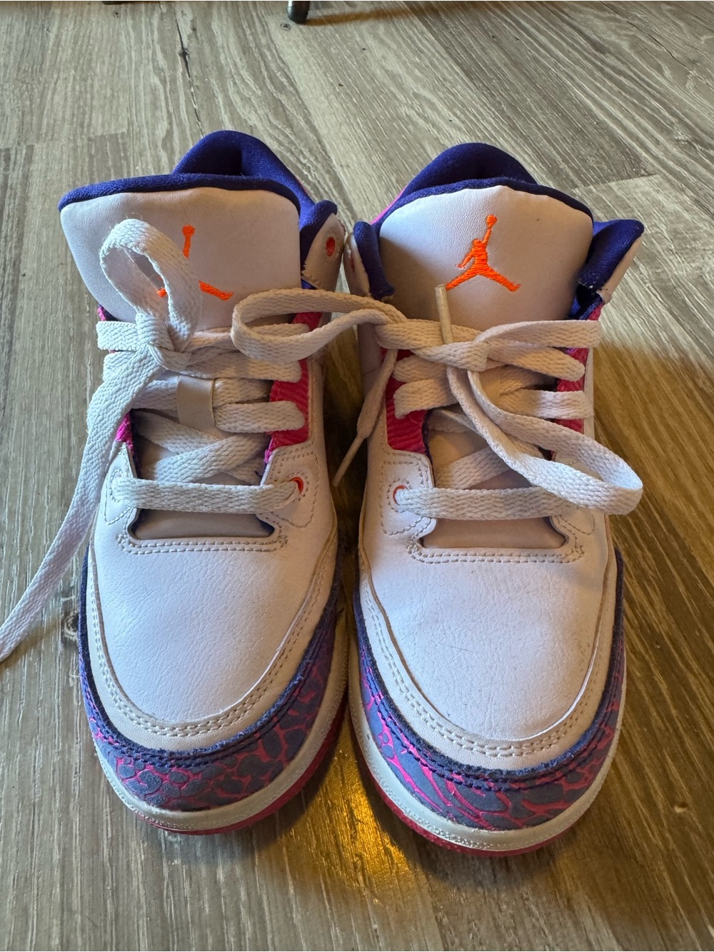 Kids air Jordan barley grape shoes size 2y authentic rare